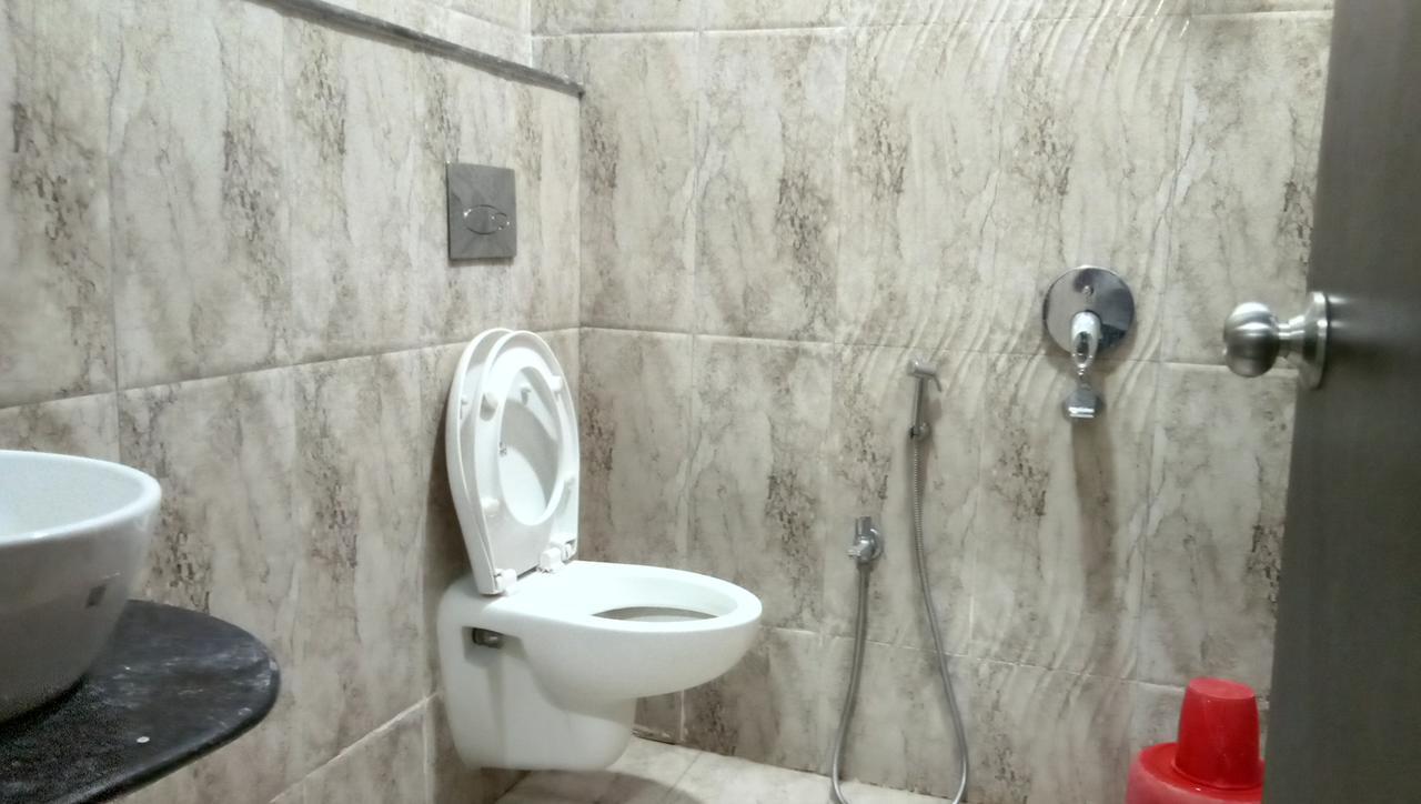Hotel Barkha Rāipur 外观 照片